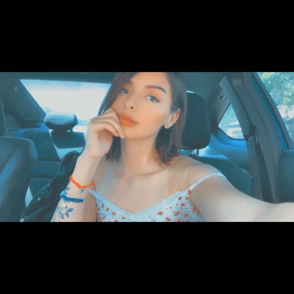 Meet your Posher, Patricia - Picture 1 of 1